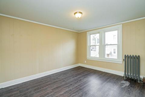 11 Braddock St, Springfield, MA 01109 photo 22