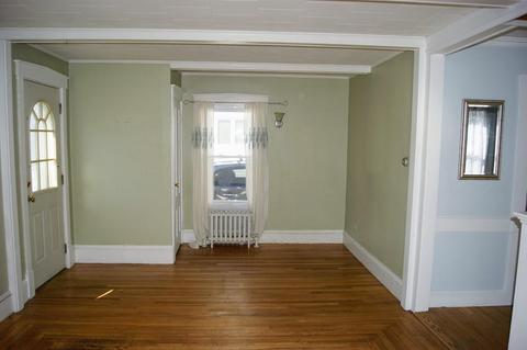 8 Myrtle Sq, Gloucester, MA 01930 photo 14