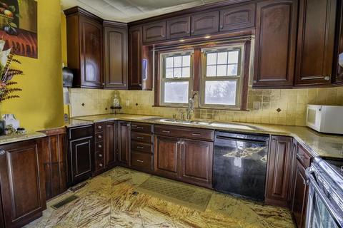 5 Circuit Avenue East, Worcester, MA 01603 photo 6
