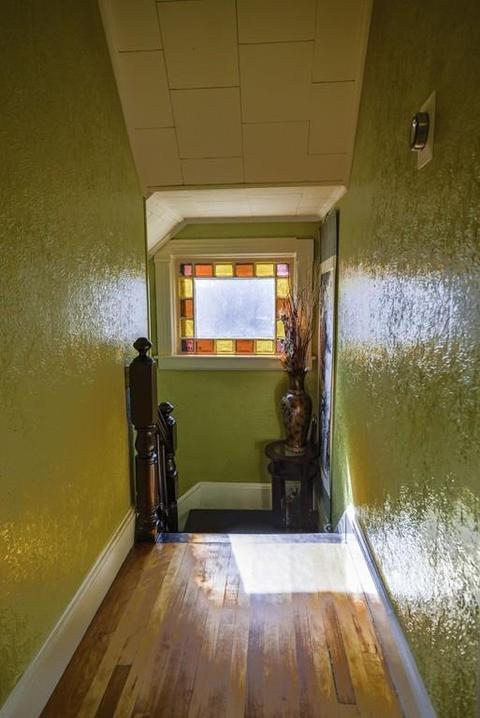 5 Circuit Avenue East, Worcester, MA 01603 photo 12