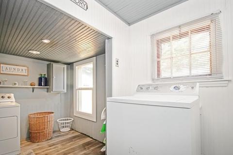 20 Fallston St, Springfield, MA 01119 photo 12