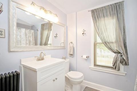 20 Fallston St, Springfield, MA 01119 photo 17