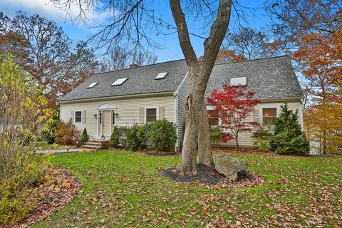 85 Timberlane Dr, Mashpee, MA 02649 photo 1