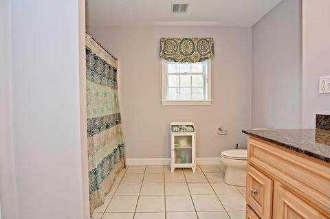 87 Park St, Mendon, MA 01756 photo 28