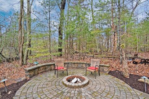 87 Park St, Mendon, MA 01756 photo 37
