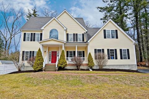 87 Park St, Mendon, MA 01756 photo 1