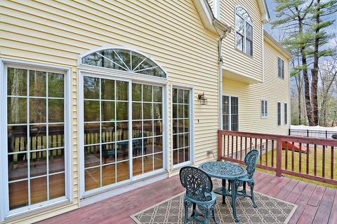 87 Park St, Mendon, MA 01756 photo 40