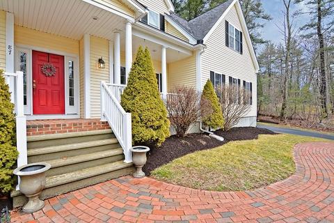 87 Park St, Mendon, MA 01756 photo 2