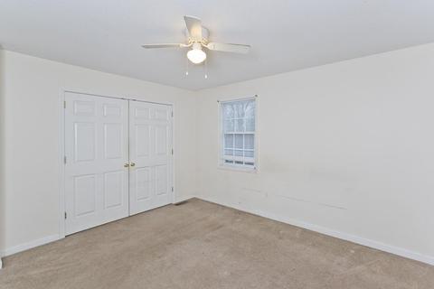 129 Moxon St, Springfield, MA 01151 photo 12