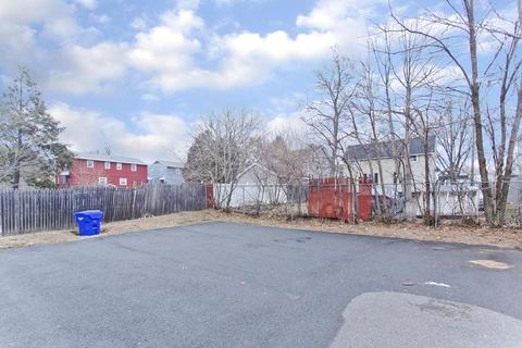 129 Moxon St, Springfield, MA 01151 photo 20