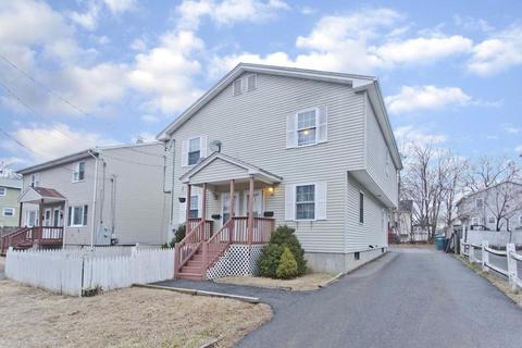 129 Moxon St, Springfield, MA 01151 photo 2