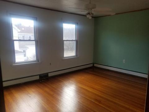 11 Webb Ct, Ware, MA 01082 photo 8