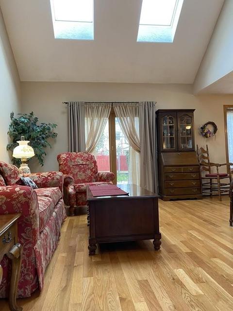 23 Knapp Ave, Worcester, MA 01605 photo 4