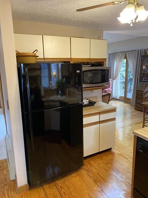 23 Knapp Ave, Worcester, MA 01605 photo 14