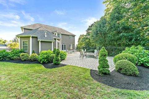 10 Hearthridge Dr, Canton, MA 02021 photo 39