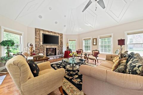 10 Hearthridge Dr, Canton, MA 02021 photo 15