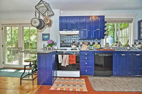1091 Washington St, Gloucester, MA 01930 photo 5