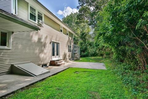 9 Mohawk Dr, Framingham, MA 01701 photo 29