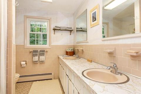 9 Mohawk Dr, Framingham, MA 01701 photo 27