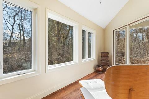 9 Mohawk Dr, Framingham, MA 01701 photo 18
