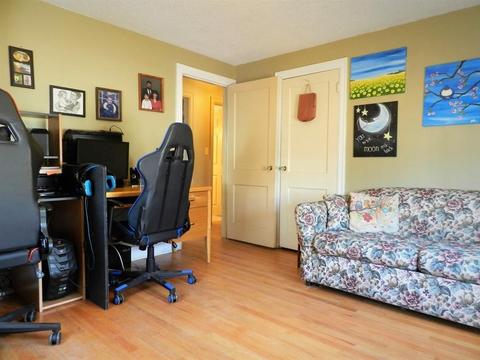 875 Wilbraham Rd, Springfield, MA 01109 photo 8