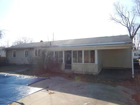 79 Acrebrook Dr, Chicopee, MA 01020 photo 4