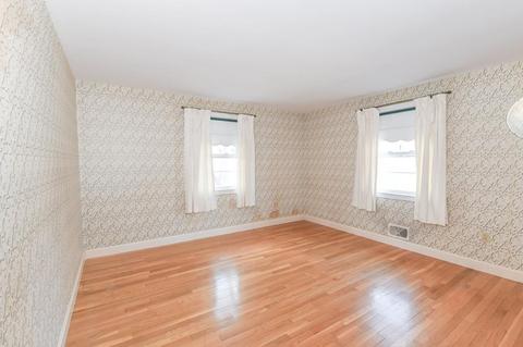 66 County Way Ext, Beverly, MA 01915 photo 17