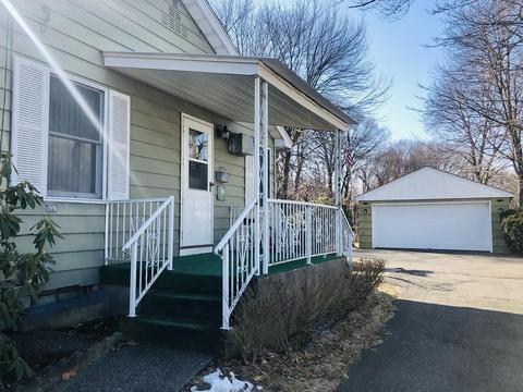 853 Grattan St, Chicopee, MA 01020 photo 2