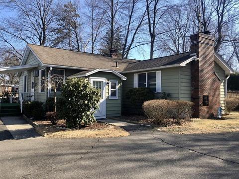 853 Grattan St, Chicopee, MA 01020 photo 3