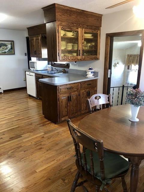 853 Grattan St, Chicopee, MA 01020 photo 7