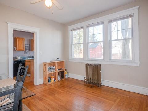 47 E Silver St, Westfield, MA 01085 photo 8
