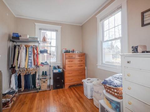 47 E Silver St, Westfield, MA 01085 photo 4