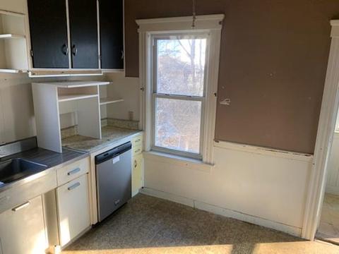 2 Assumption Ave, Worcester, MA 01606 photo 9