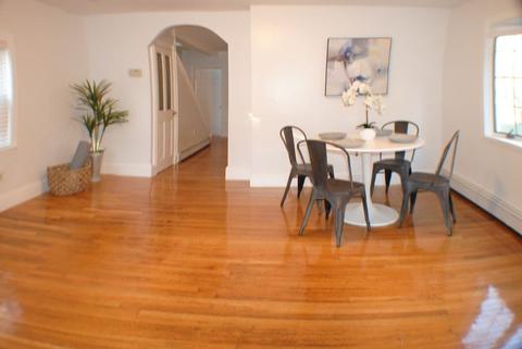 5 Franklin Ct, Brookline, MA 02445 photo 2