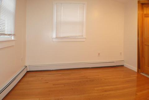 5 Franklin Ct, Brookline, MA 02445 photo 9