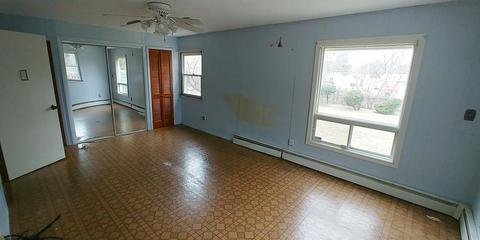 62 Melba St, Springfield, MA 01119 photo 6