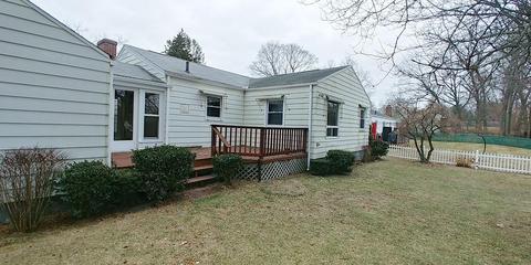 62 Melba St, Springfield, MA 01119 photo 3