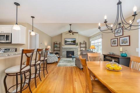 10 Howard Ave, Easthampton, MA 01027 photo 5