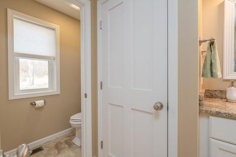10 Howard Ave, Easthampton, MA 01027 photo 17