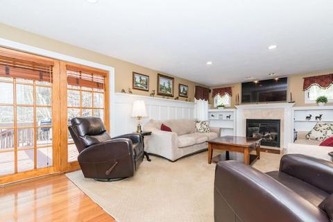 4 Laurelwoods Dr, Townsend, MA 01474 photo 8