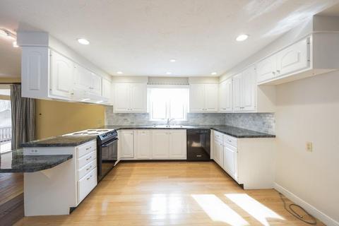 21 Wright Rd, Ayer, MA 01432 photo 3