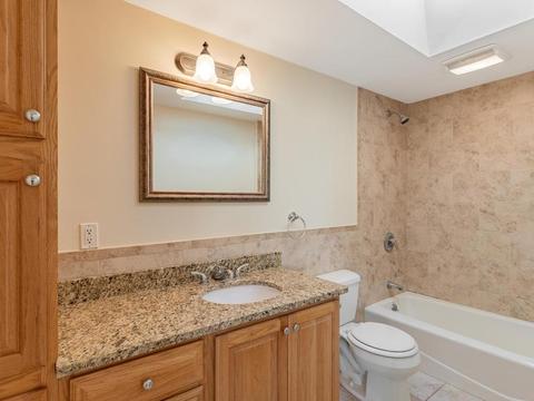 74 E Main St #2, Gloucester, MA 01930 photo 13