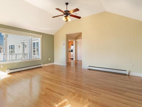 74 E Main St #2, Gloucester, MA 01930 photo 5