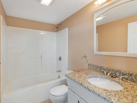 74 E Main St #2, Gloucester, MA 01930 photo 17