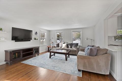 30 Hope Rd, Hingham, MA 02043 photo 7