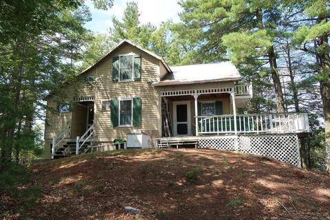 1 Cobble Is, Webster, MA 01570 photo 3