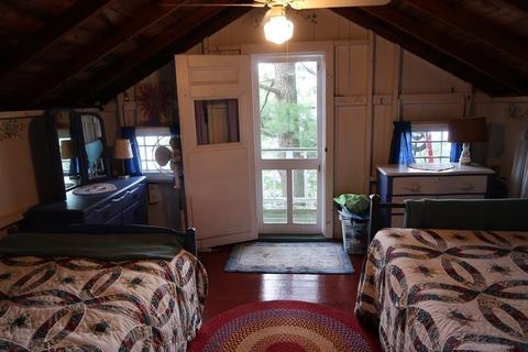 1 Cobble Is, Webster, MA 01570 photo 13