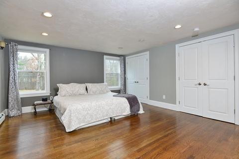 44 N High St, Foxboro, MA 02035 photo 17