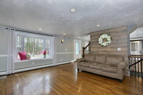 44 N High St, Foxboro, MA 02035 photo 7