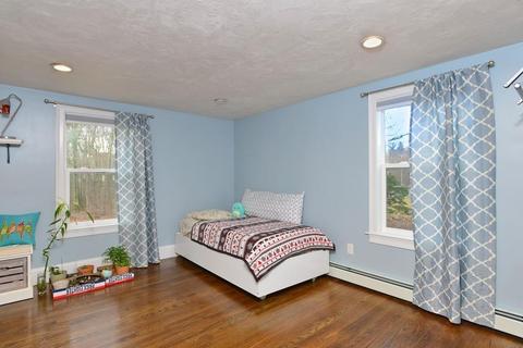 44 N High St, Foxboro, MA 02035 photo 14